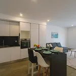 Apartment 104 - Supertubos *